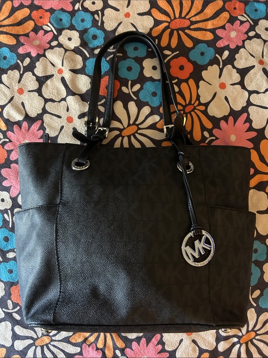 Michael Kors Handbags - Michael Kors Black Signature Tote with MK Charm